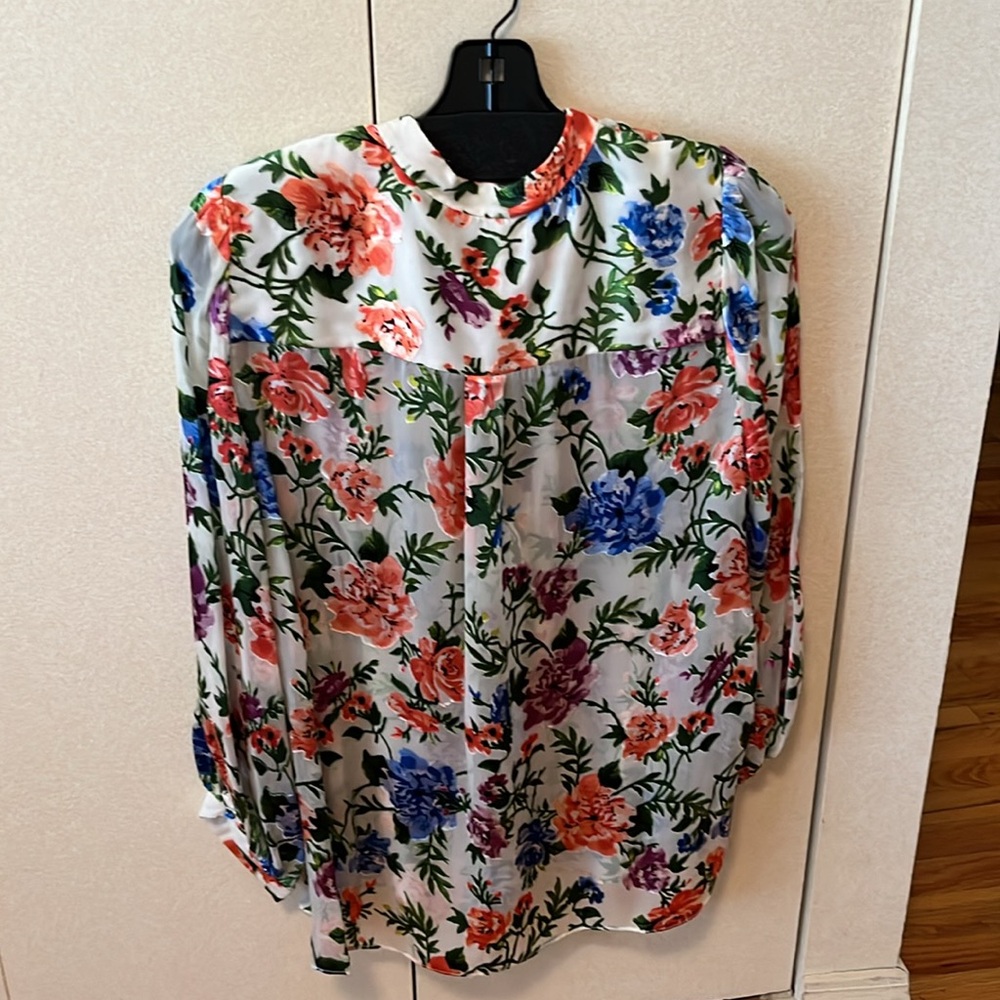 Alice and Olivia blouse velvet flower blouse size L - Picture 5 of 6
